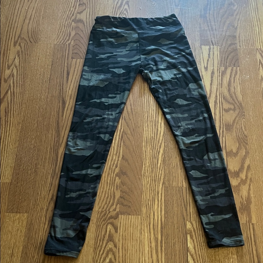 Women's Camo Print Leggings